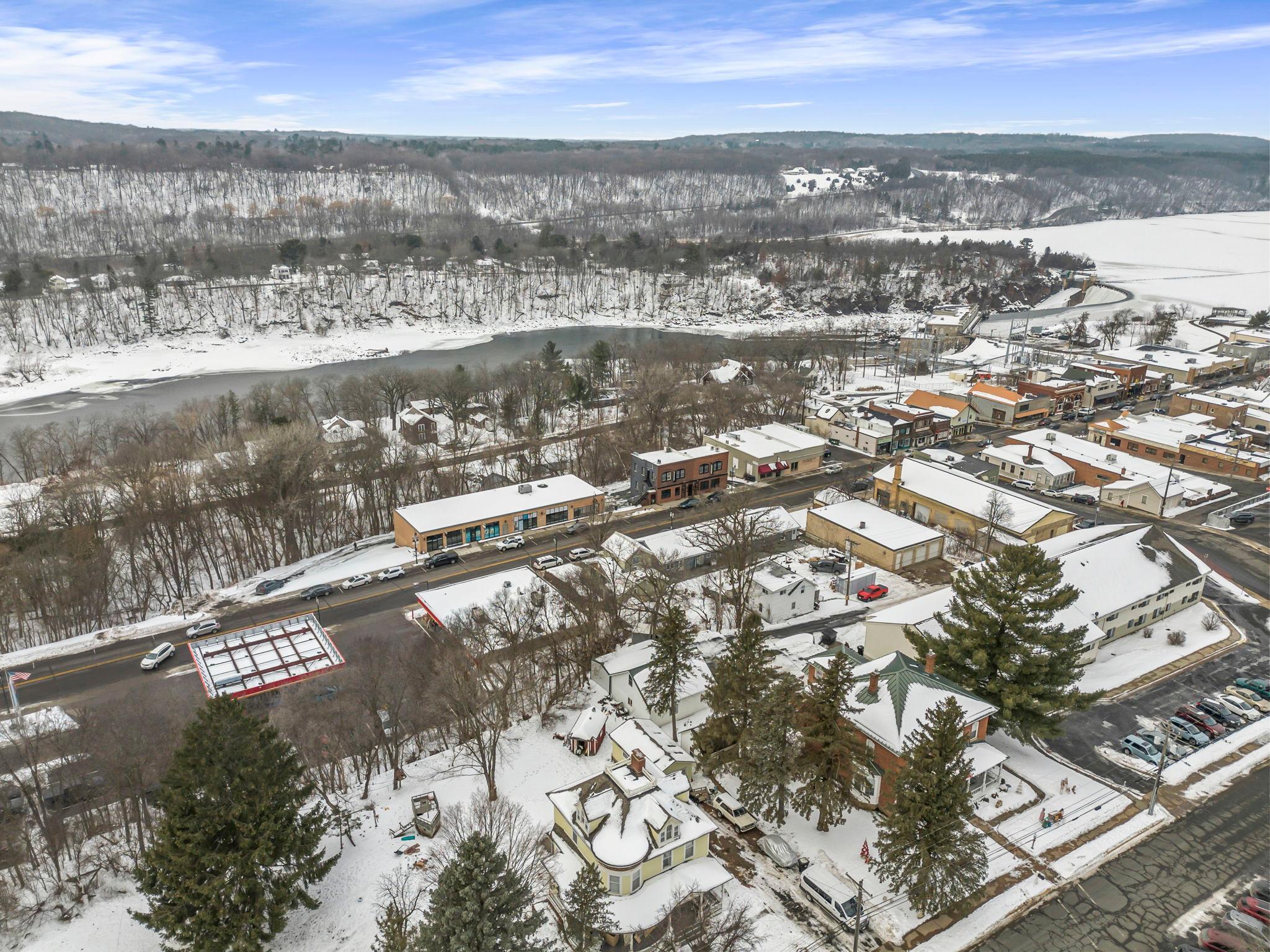 132 South Washington Street St. Croix Falls, WI 54024 - Photo 47 of 69