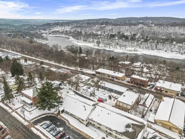 $177,000 | 132 South Washington Street, St. Croix Falls, WI 54024