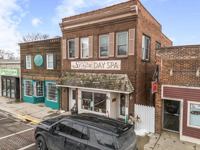 $177,000 | 132 South Washington Street, St. Croix Falls, WI 54024