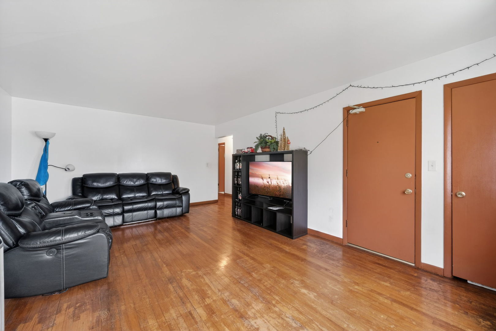 227 Hale Street Addison, IL 60101 - Photo 13 of 43