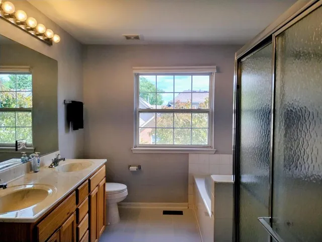 $449,000 | 7507 Frontage Road, Skokie, IL 60077