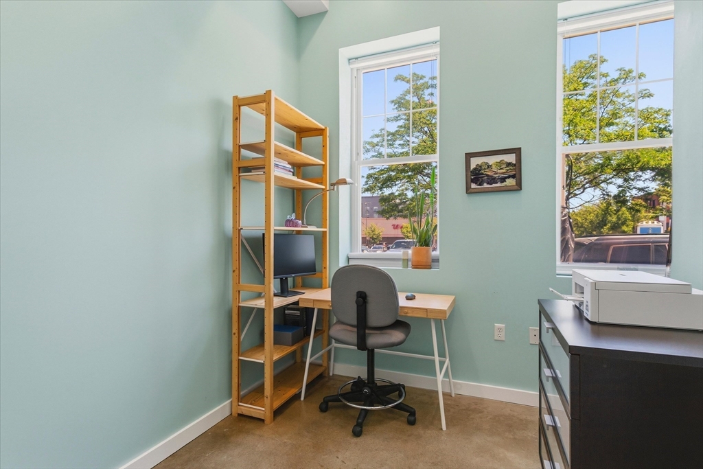 960 Broadway, Unit 2 Chelsea, MA 02150 - Photo 14 of 19