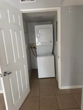 $1,450 | 1670 North 42ND Circle, Unit 105, Vero Beach, FL 32967