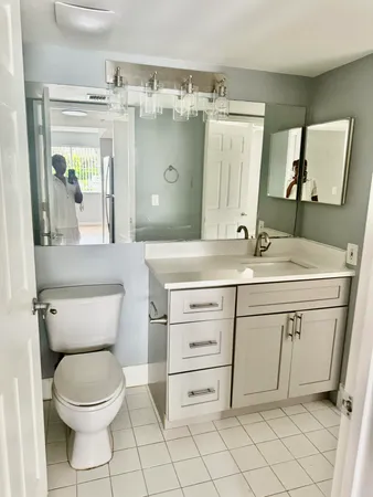 $1,450 | 1670 North 42ND Circle, Unit 105, Vero Beach, FL 32967
