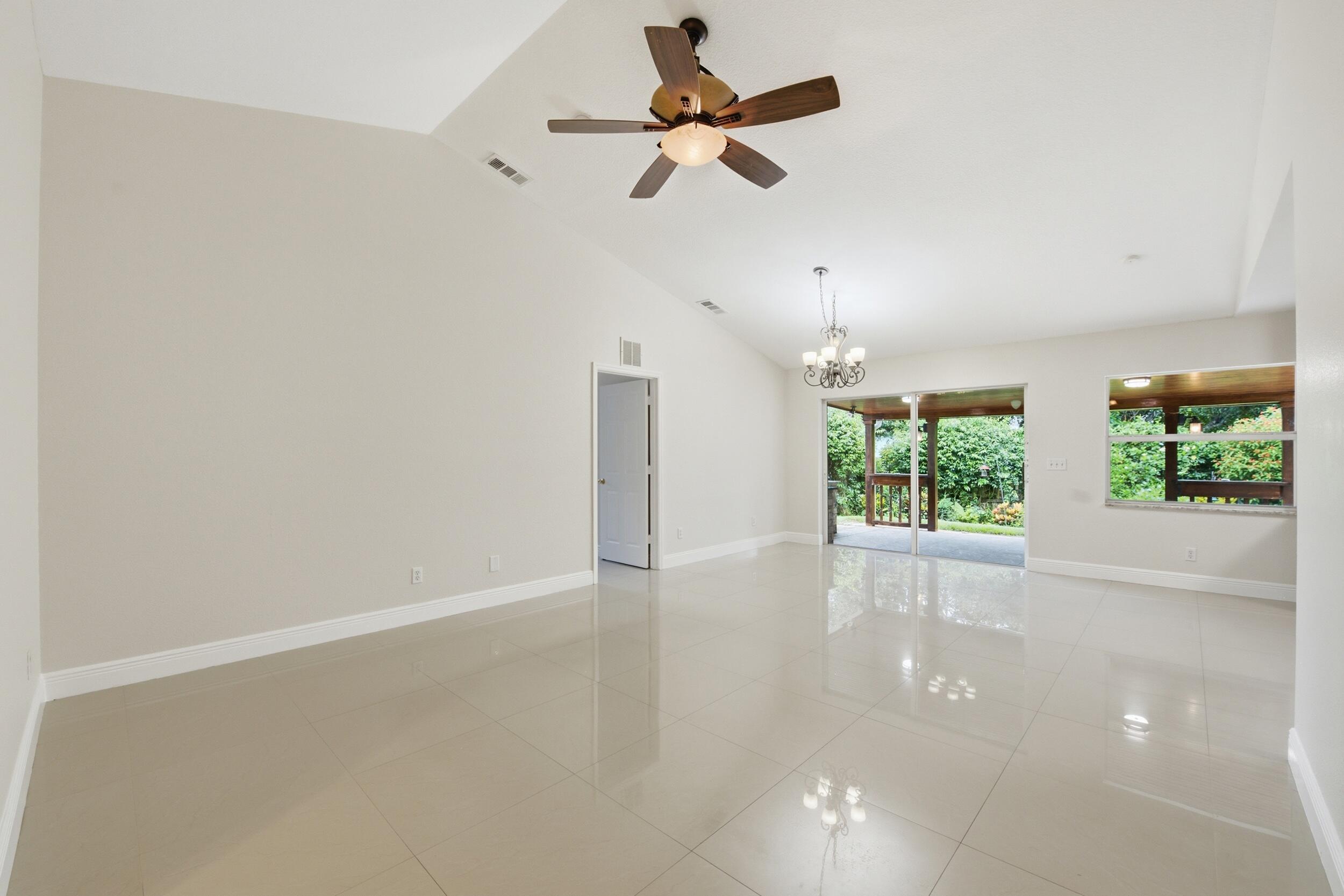 3772 Southeast Upper Street Stuart, FL 34997 - Photo 3 of 34 13__dsc1504