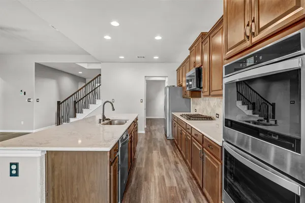 $2,600 | 6709 Golden Bough Lane, Pflugerville, TX 78660