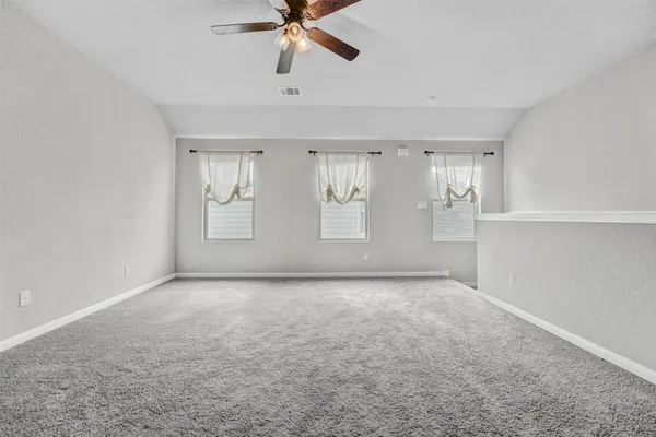 $2,600 | 6709 Golden Bough Lane, Pflugerville, TX 78660