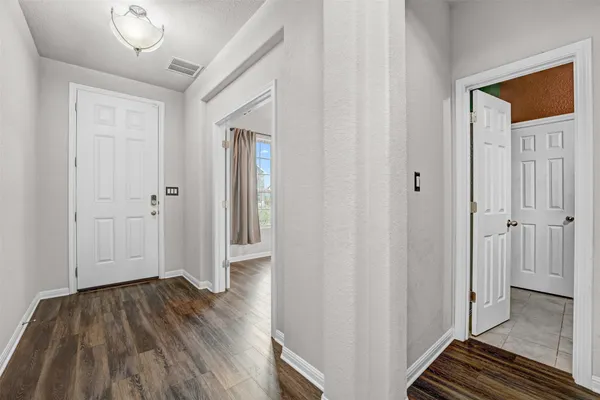 $2,600 | 6709 Golden Bough Lane, Pflugerville, TX 78660