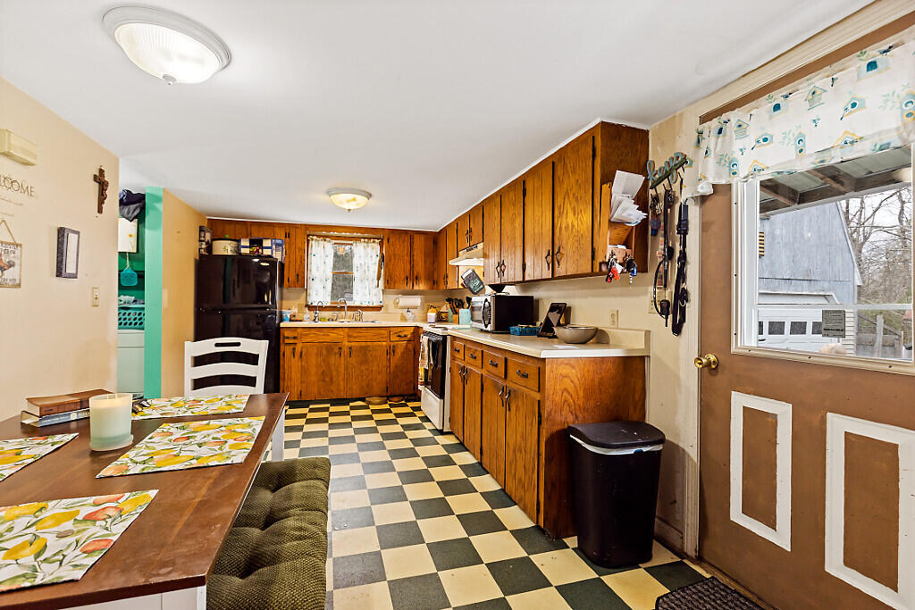 154 Togus Road Chelsea, ME 04330 - Photo 15 of 37 39_BP5A4951_DxO_mls