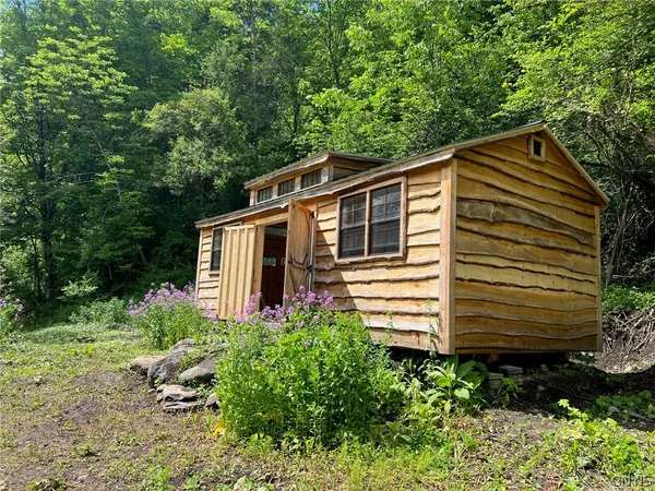 $198,000 | 3883 Highway 28, Herkimer, NY 13350