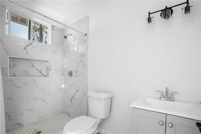 $4,100 | 20538 Enadia Way, Winnetka, CA 91306