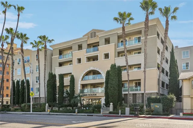 $1,200,000 | 1000-715 East Ocean Boulevard, Long Beach, CA 90802