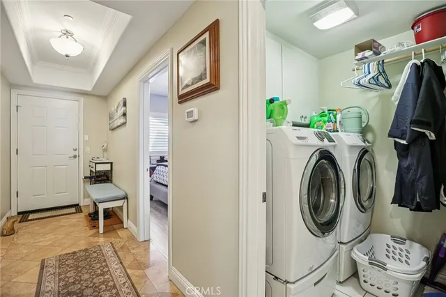 $1,200,000 | 1000-715 East Ocean Boulevard, Long Beach, CA 90802