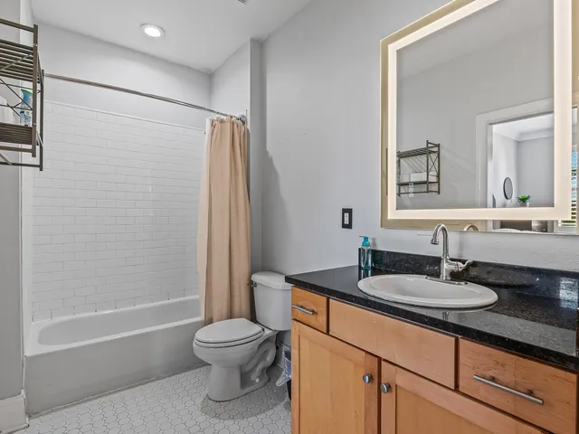 $329,000 | 415 St Francis Street, Unit 139, Tallahassee, FL 32301