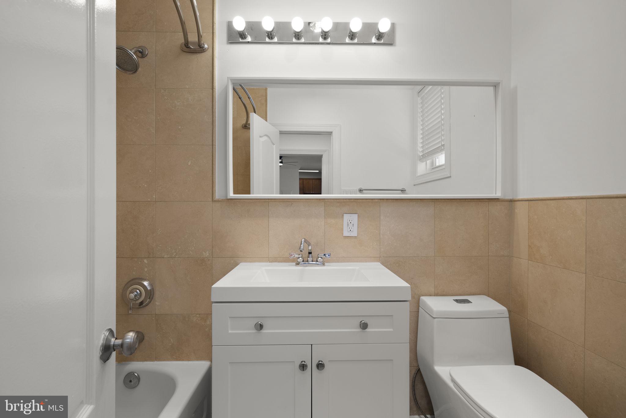 1816 Kalorama Road Northwest, Unit 304 Washington, DC 20009 - Photo 21 of 24 Updated bathroom