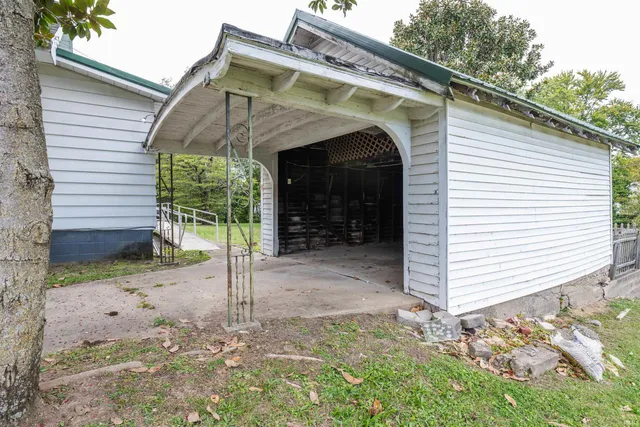 $102,000 | 316 West 8th Street, Bicknell, IN 47512