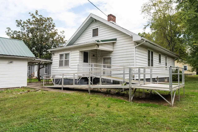 $102,000 | 316 West 8th Street, Bicknell, IN 47512