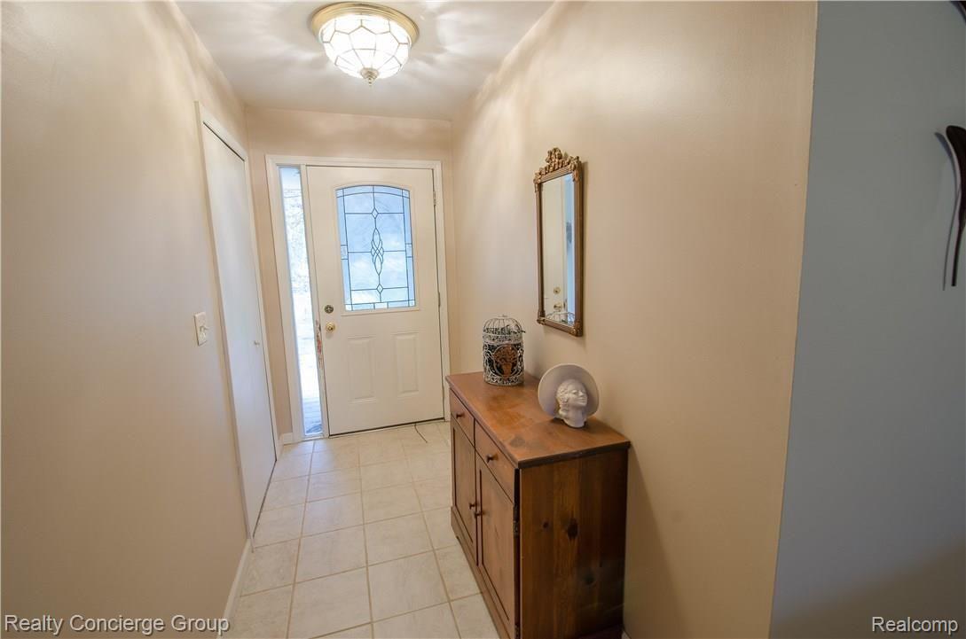 2549 Cinnamon Ridge Road Howell, MI 48855 - Photo 10 of 39 Cinnamon Ridge-19.jpg