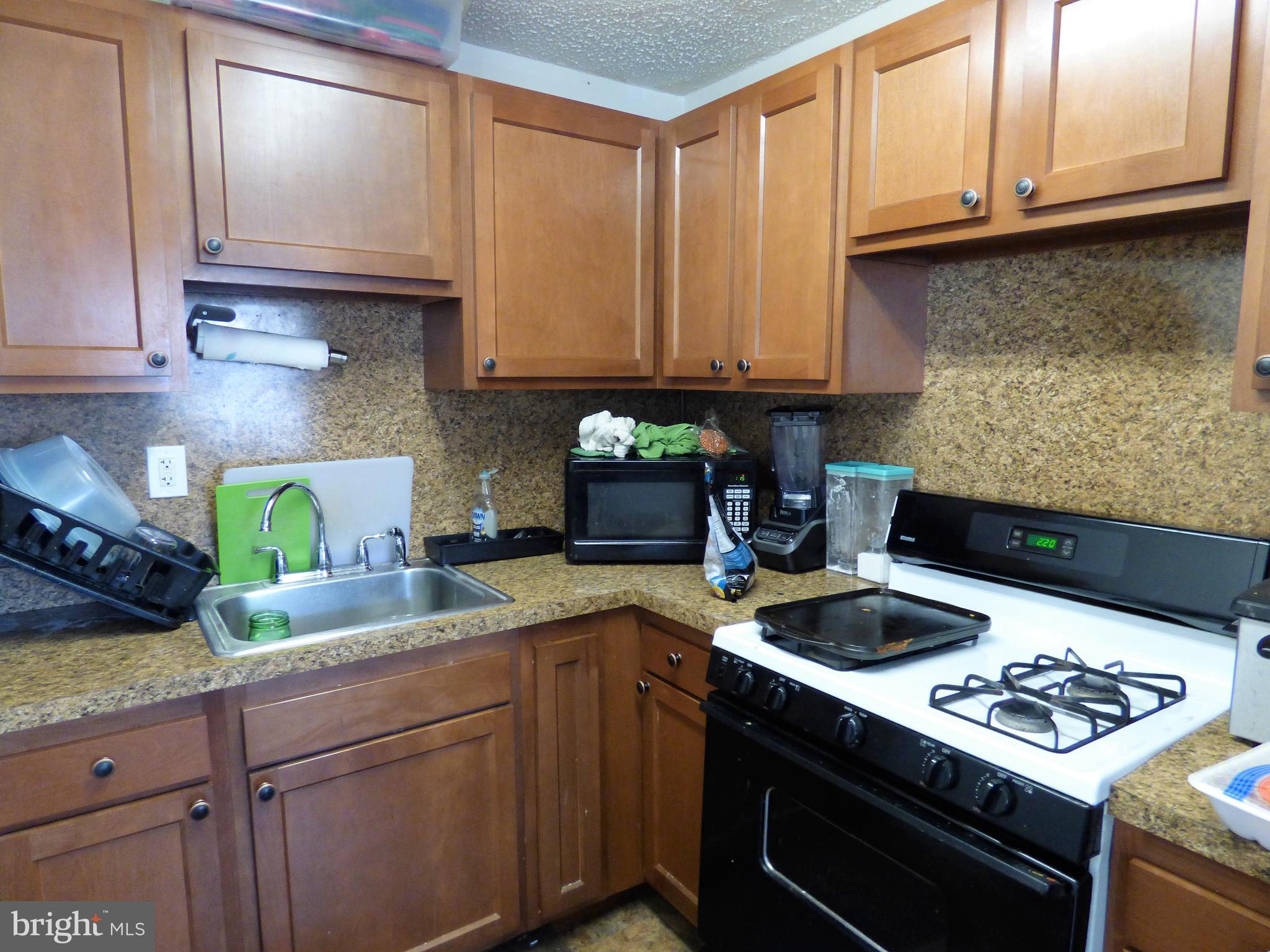 3006 Kent Road Folcroft, PA 19032 - Photo 5 of 11 Gallery Image 5