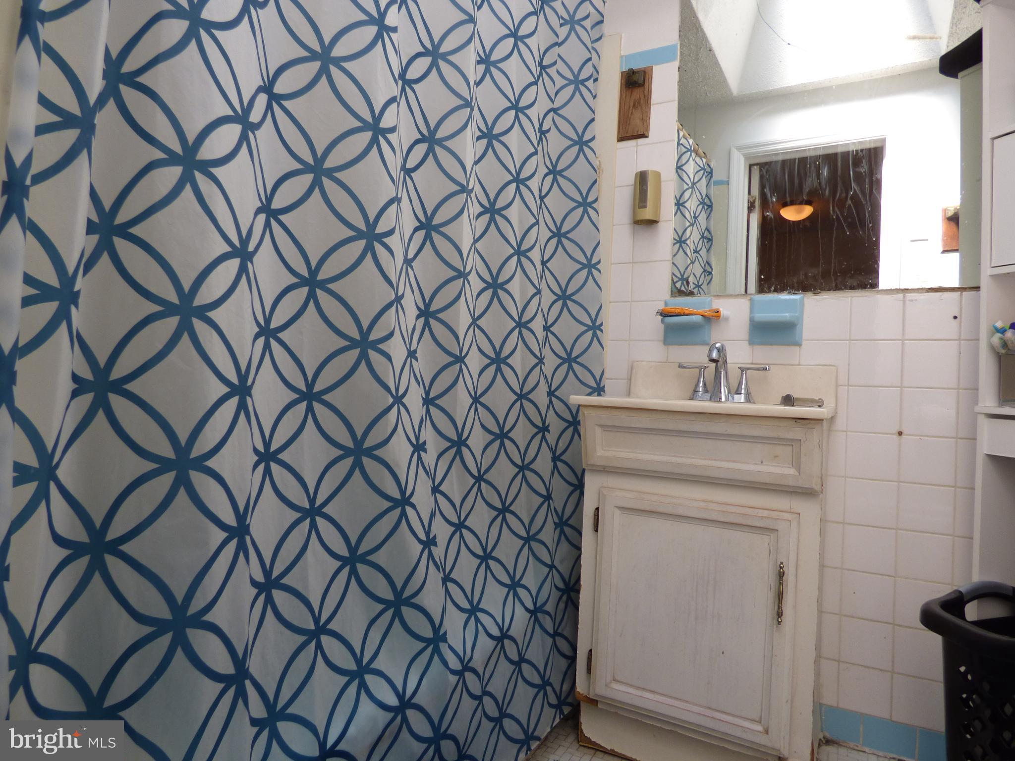 3006 Kent Road Folcroft, PA 19032 - Photo 8 of 11 Gallery Image 8
