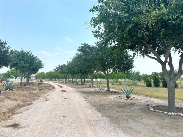 $364,900 | 21407 Buck Fawn Drive, Edinburg, TX 78542