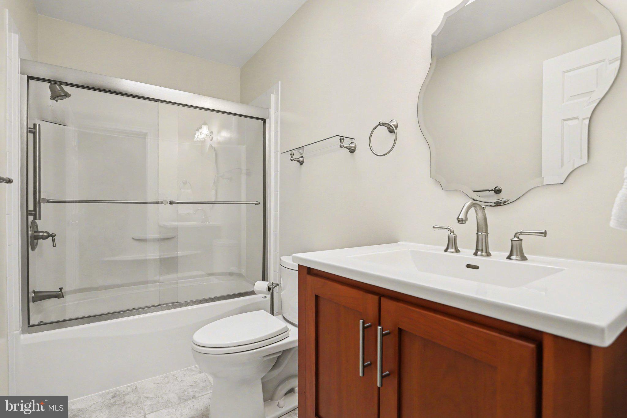 75 Longview Boulevard Gettysburg, PA 17325 - Photo 27 of 47 a bathroom with a sink a toilet and shower
