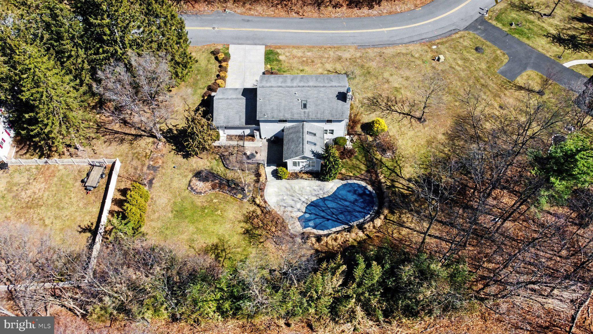 75 Longview Boulevard Gettysburg, PA 17325 - Photo 31 of 47 an aerial view of residential house with outdoor space
