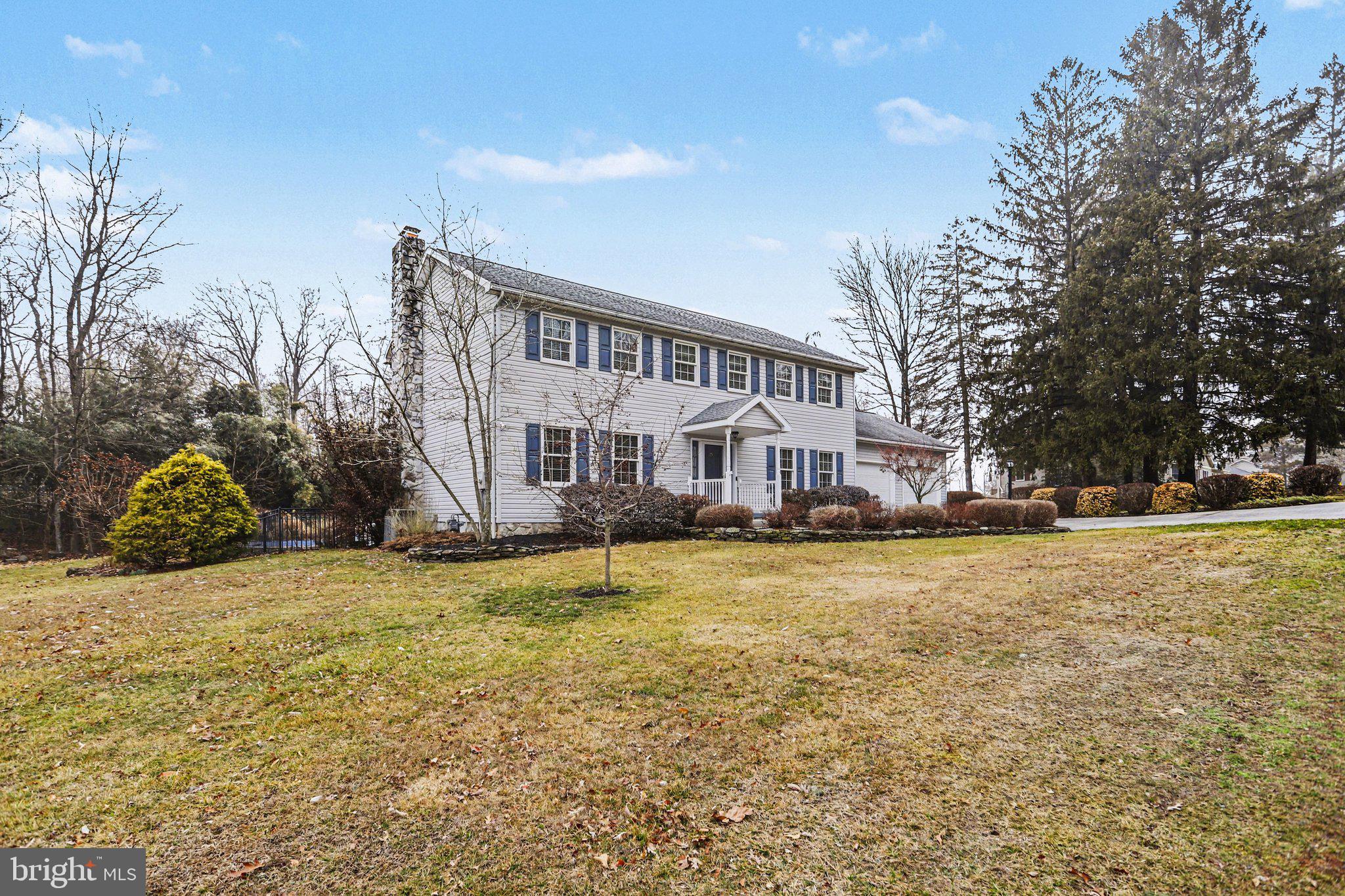 75 Longview Boulevard Gettysburg, PA 17325 - Photo 42 of 47 a front view of a house with a yard