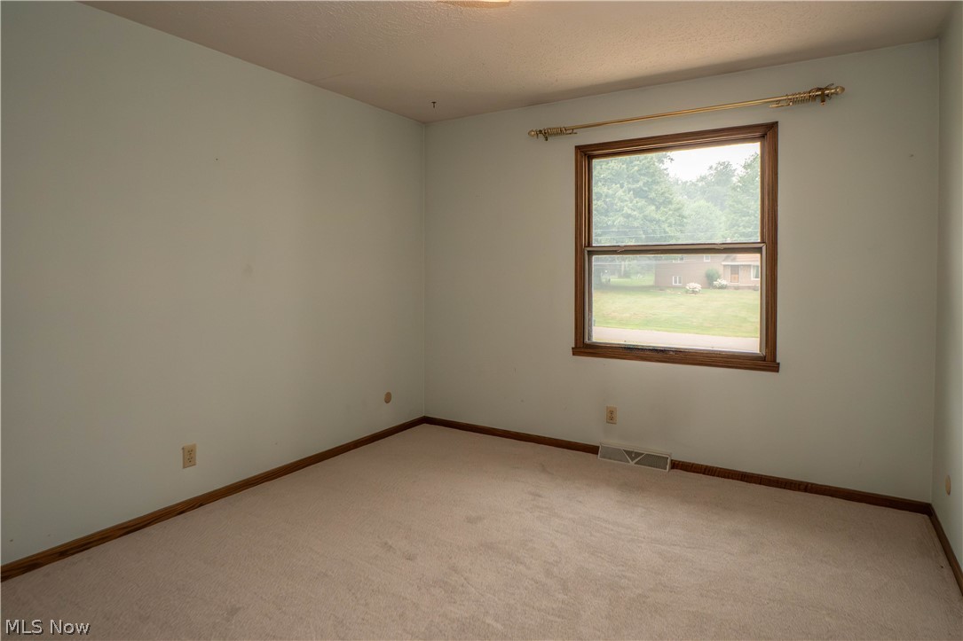 2421 Fairview Road Uniontown, OH 44685 - Photo 25 of 50 Bedroom 3