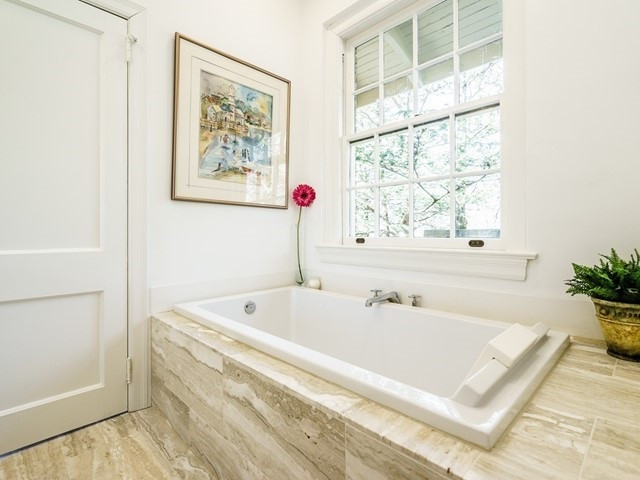 2025 Fairview Road Raleigh, NC 27608 - Photo 18 of 30 Photo 18