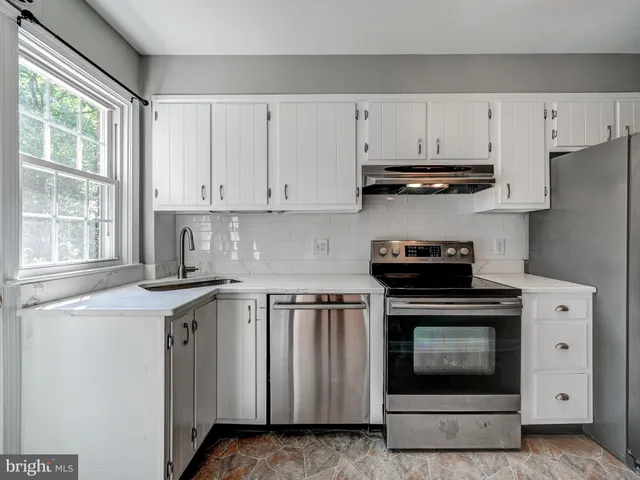 $2,750 | 111 Stanmore Road, Baltimore, MD 21212