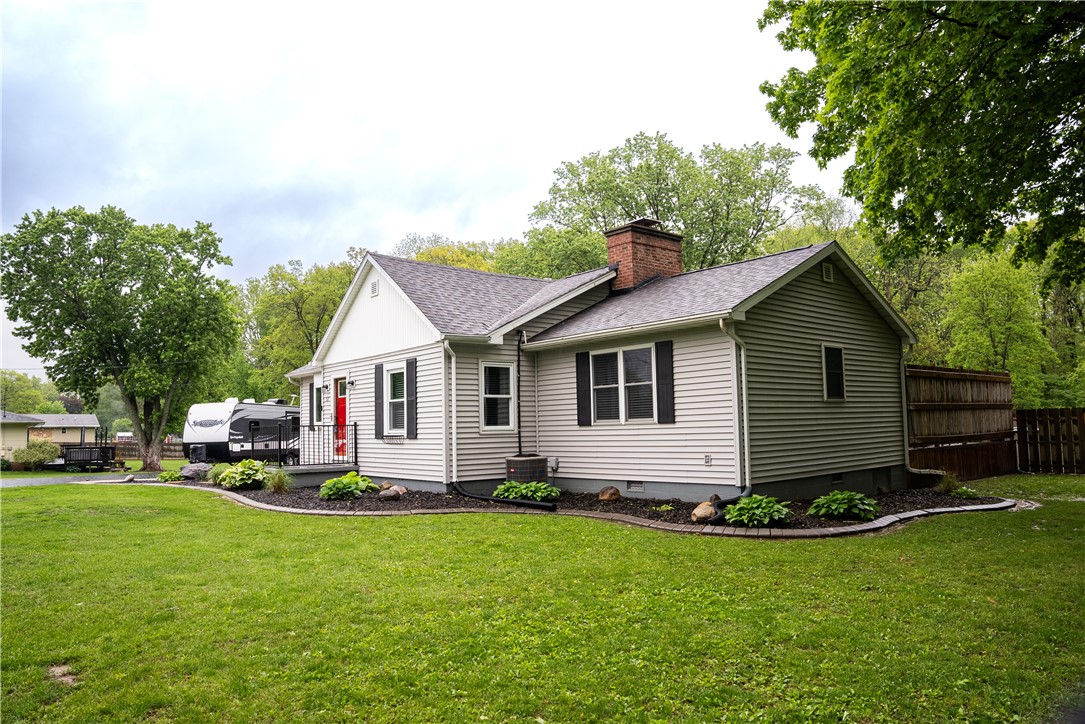 52 Del Vly Road Danville, IL 61832 - Photo 4 of 35