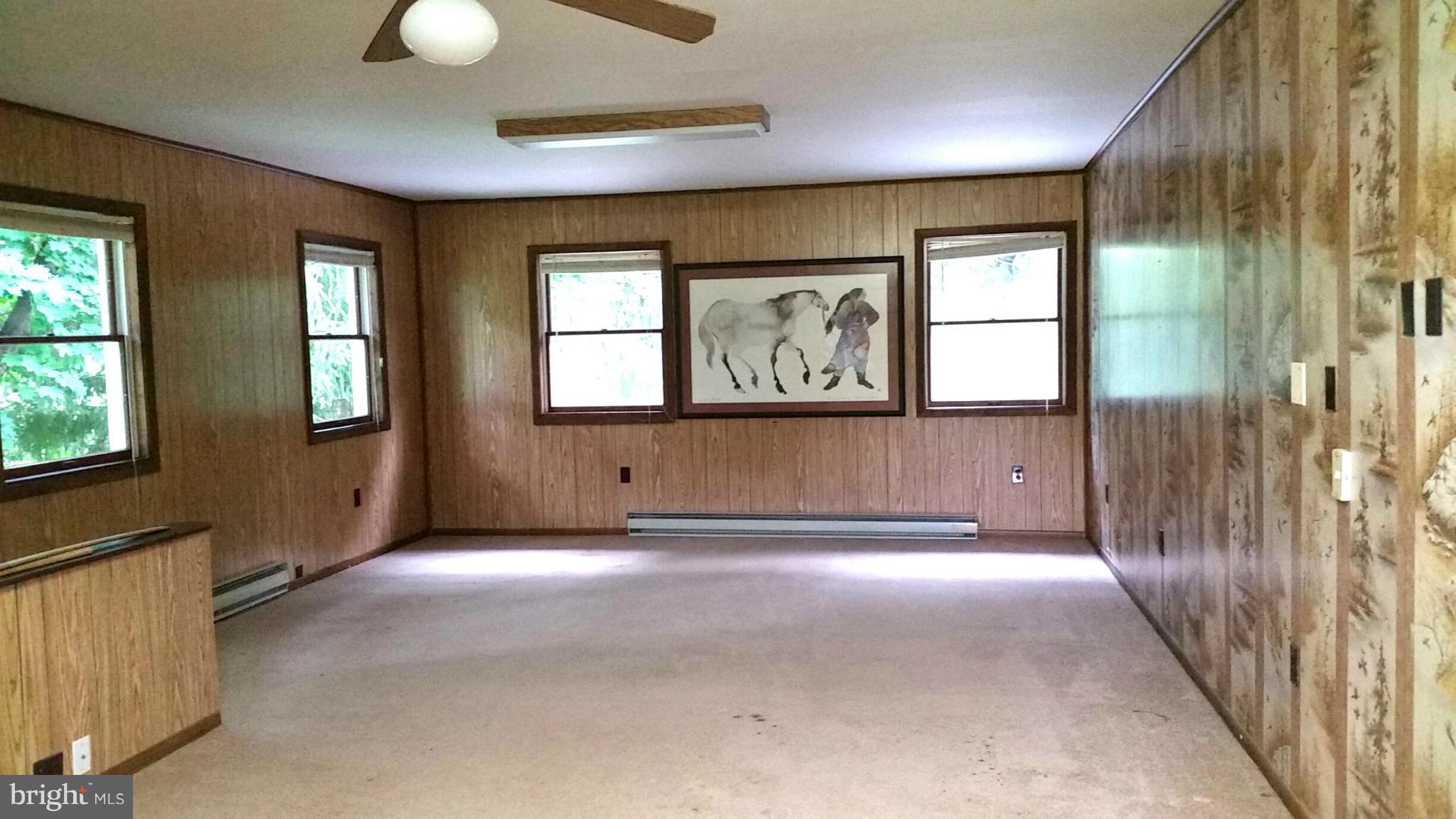 19613 Middletown Road Freeland, MD 21053 - Photo 17 of 17 room over garage