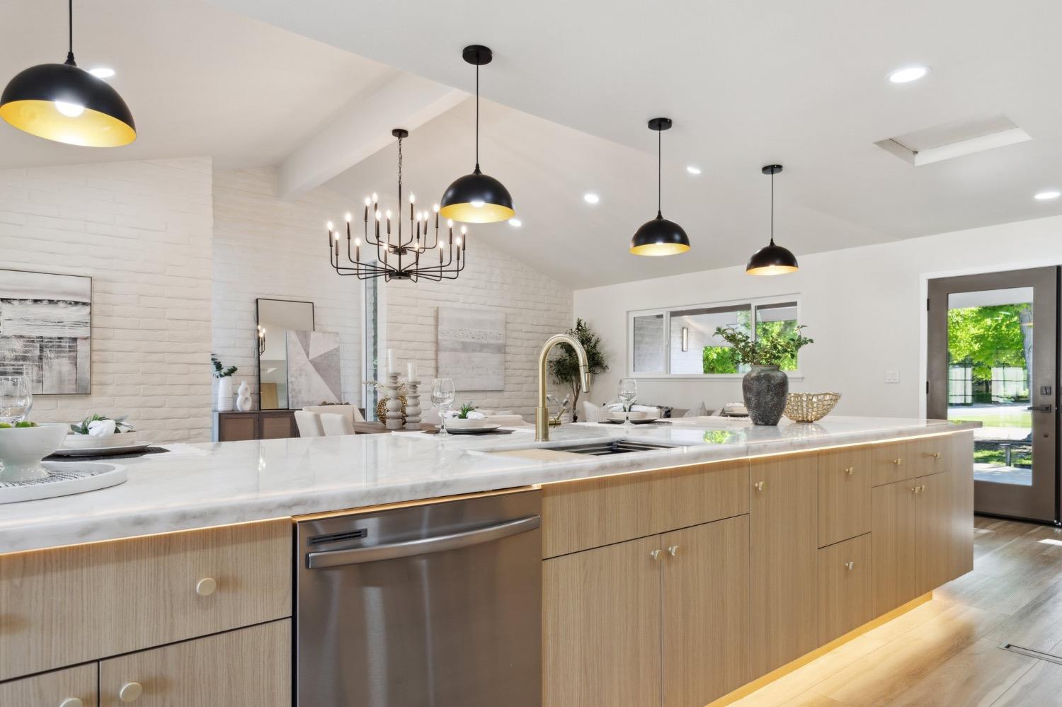 2044 West San Bruno Avenue Fresno, CA 93711 - Photo 13 of 41