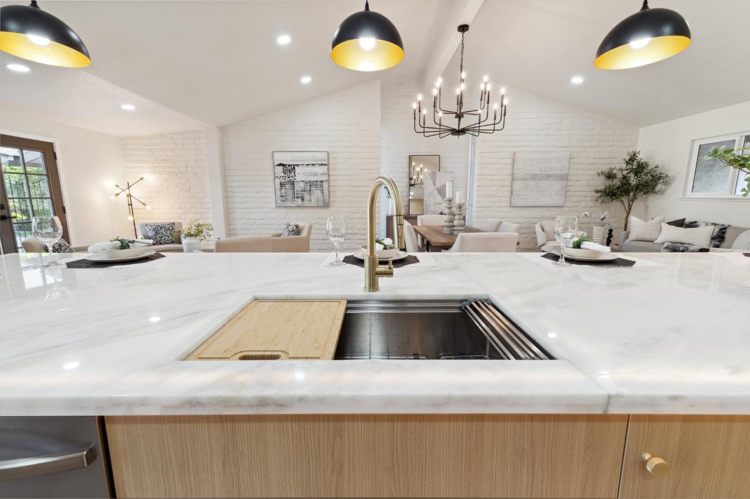 2044 West San Bruno Avenue Fresno, CA 93711 - Photo 14 of 41