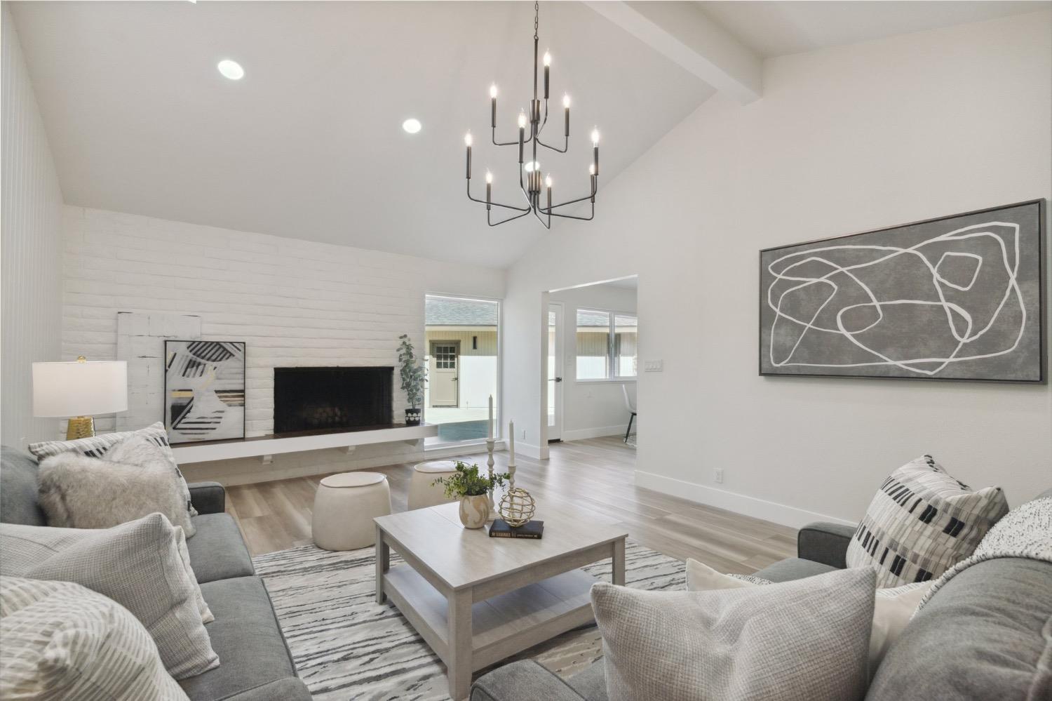 2044 West San Bruno Avenue Fresno, CA 93711 - Photo 16 of 41