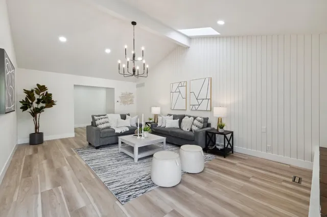 $799,000 | 2044 West San Bruno Avenue, Fresno, CA 93711