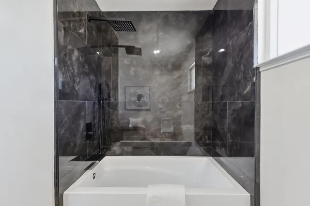 $799,000 | 2044 West San Bruno Avenue, Fresno, CA 93711