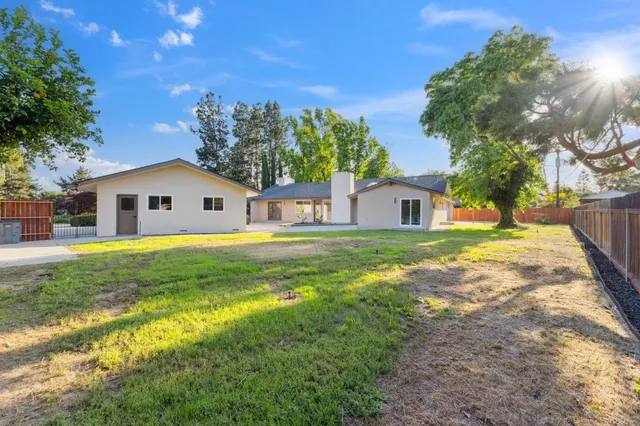 $799,000 | 2044 West San Bruno Avenue, Fresno, CA 93711