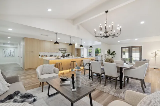 $799,000 | 2044 West San Bruno Avenue, Fresno, CA 93711