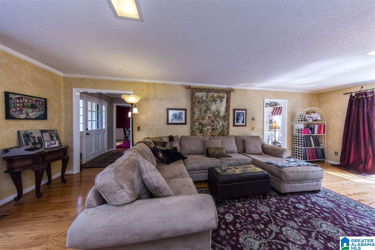 729 Dividing Ridge Drive Birmingham, AL 35244 - Photo 5 of 44