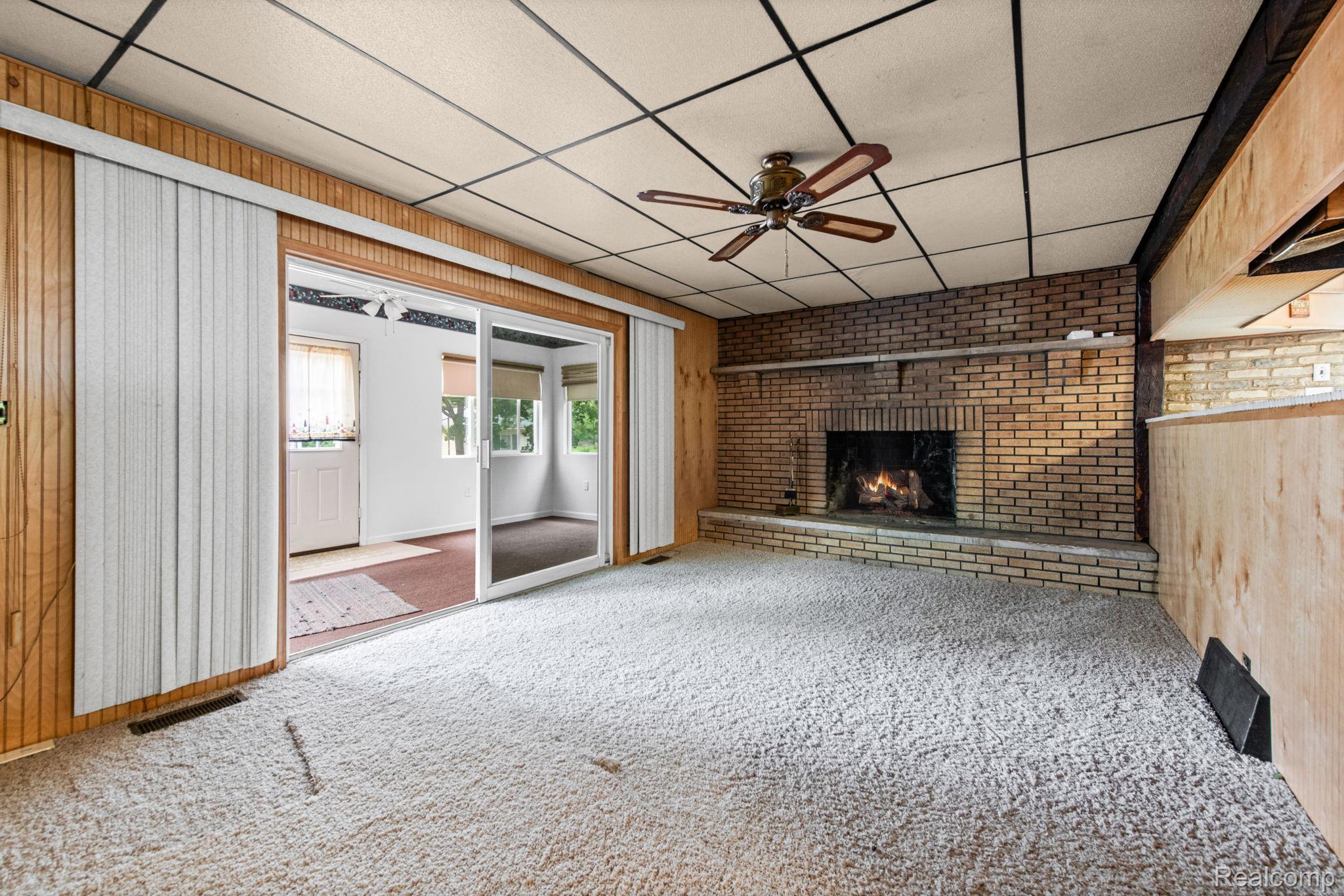 19227 Gudith Road Trenton, MI 48183 - Photo 10 of 33 6-web-or-mls-19227-gudith-rd.jpg