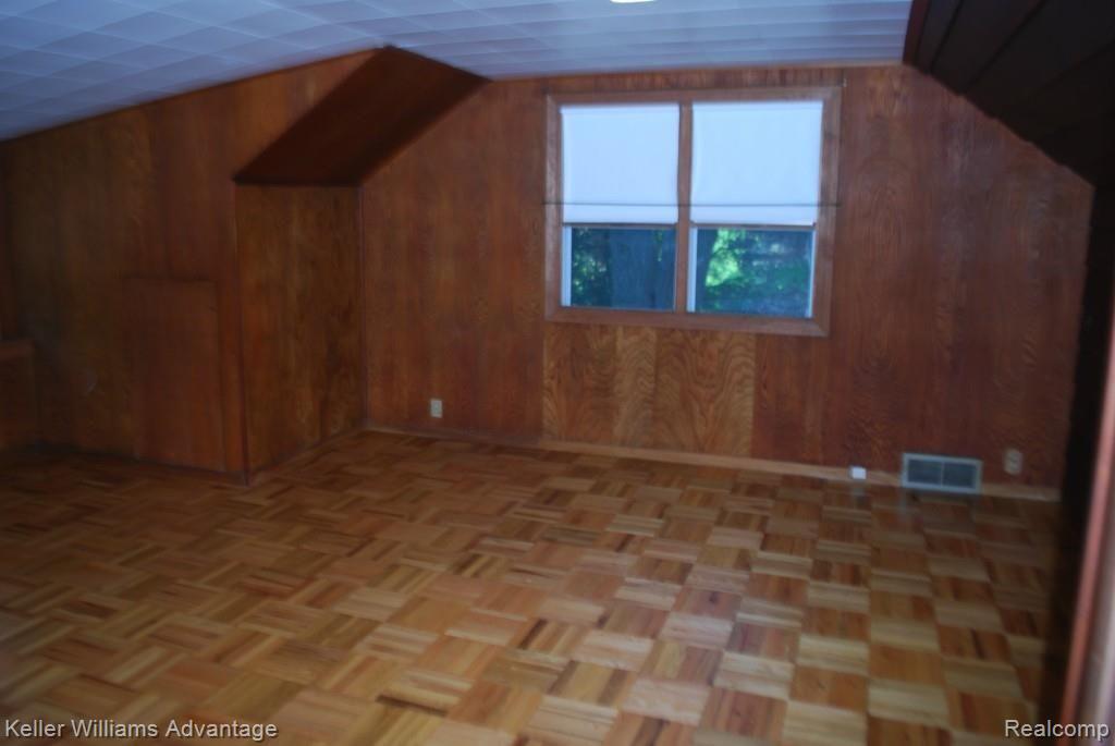 30941 Pear Ridge Farmington Hills, MI 48334 - Photo 15 of 62