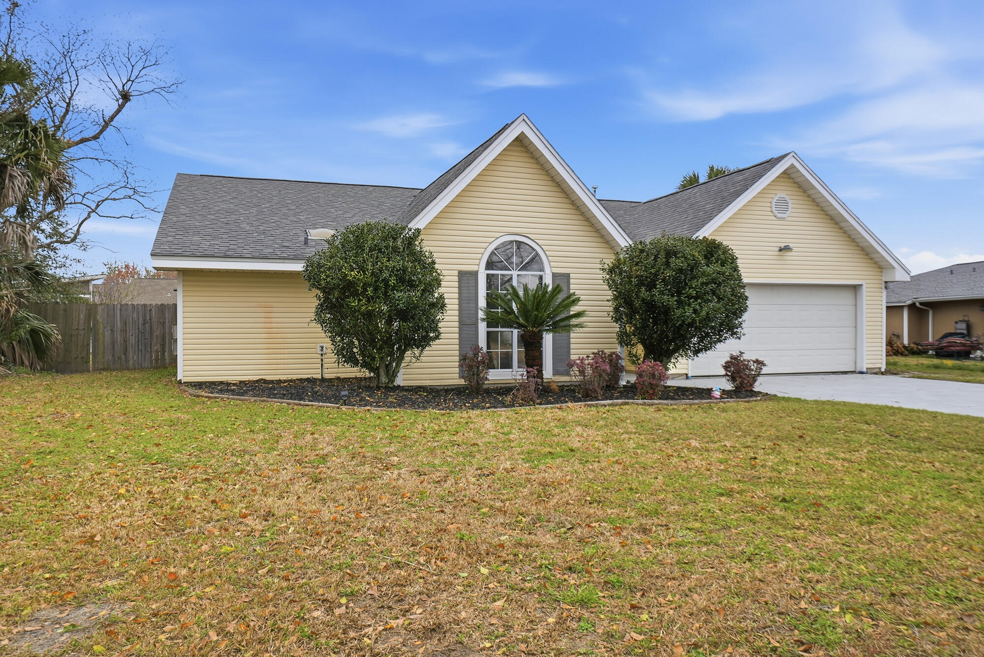 1434 Santa Anita Drive Lynn Haven, FL 32444 - Photo 3 of 38 003_oRRy