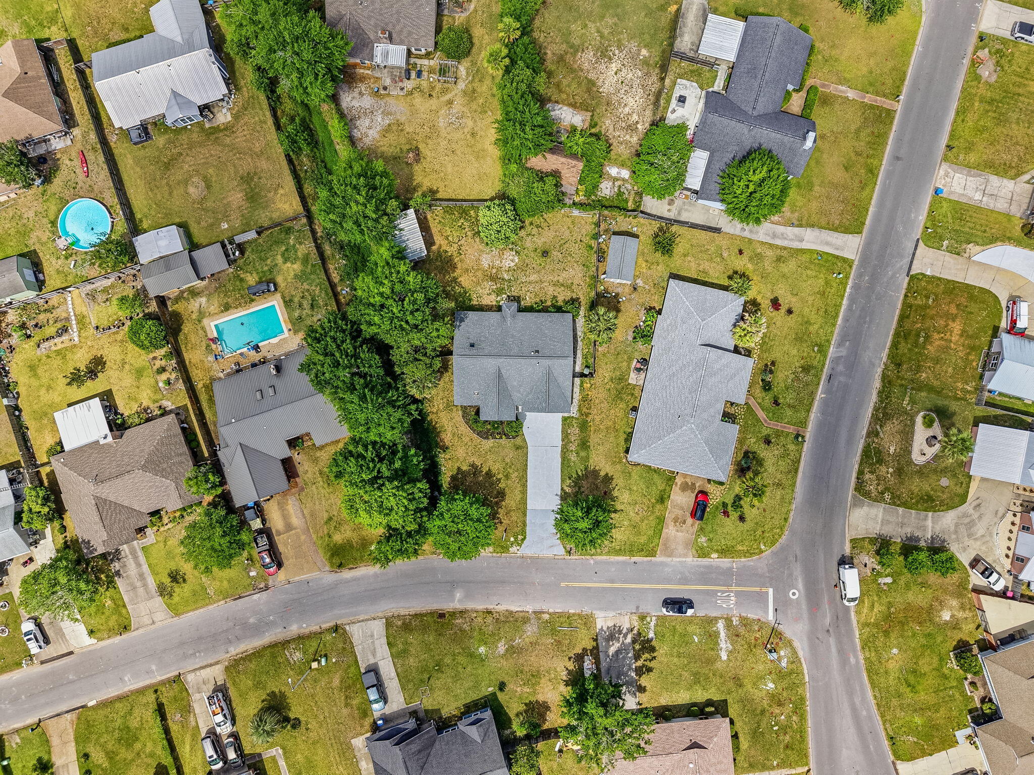1434 Santa Anita Drive Lynn Haven, FL 32444 - Photo 35 of 38 aerial view of a yard