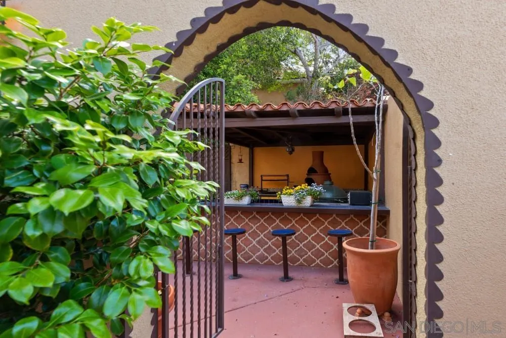 2775 Ridgegate Row La Jolla, CA 92037 - Photo 6 of 59