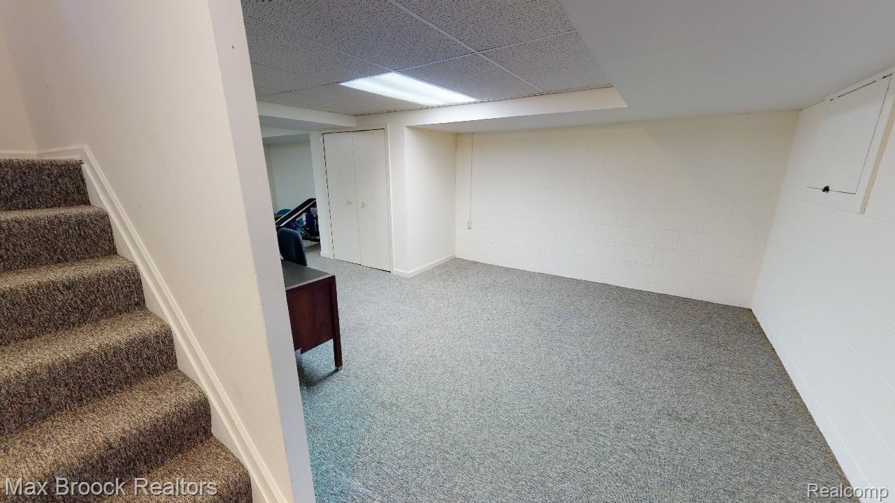 4146 Nearbrook Road Bloomfield Hills, MI 48302 - Photo 50 of 67 Basement.jpg