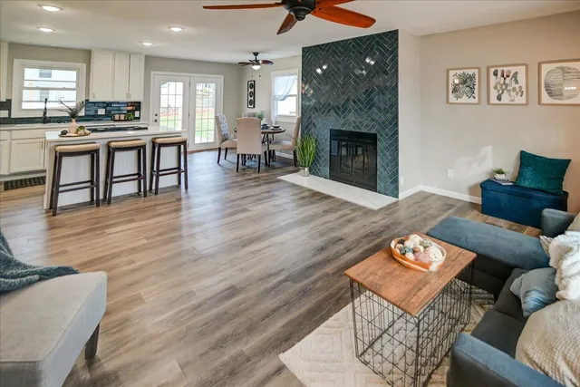 $425,000 | 10 Ammerman Circle, Madison, WI 53716