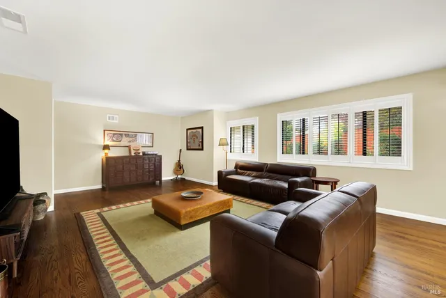 $899,000 | 2407 Norton Street, Napa, CA 94558