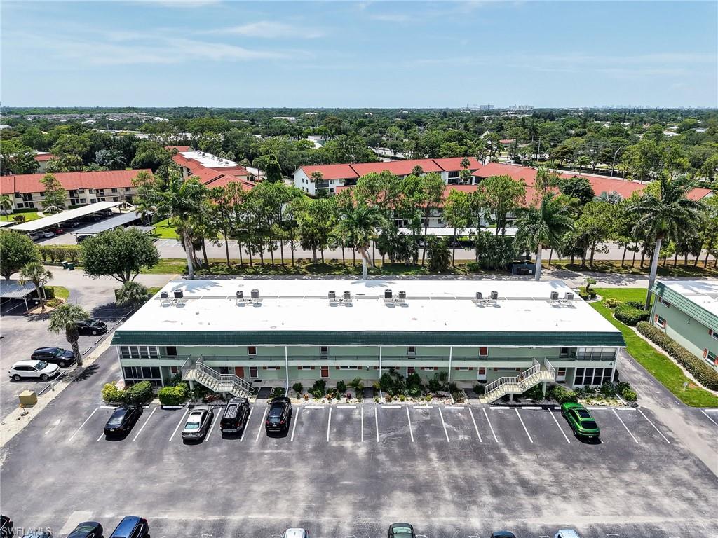 300 Valley Stream Drive, Unit 8A Naples, FL 34113 - Photo 11 of 29